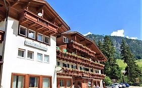 Hotel Rododendro